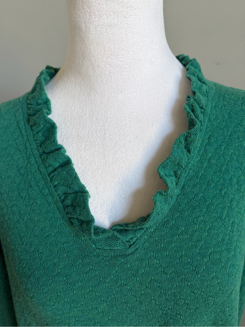 Talbots Emerald Green V-Neck Textured Ruffle Top - Picture 3 of 10